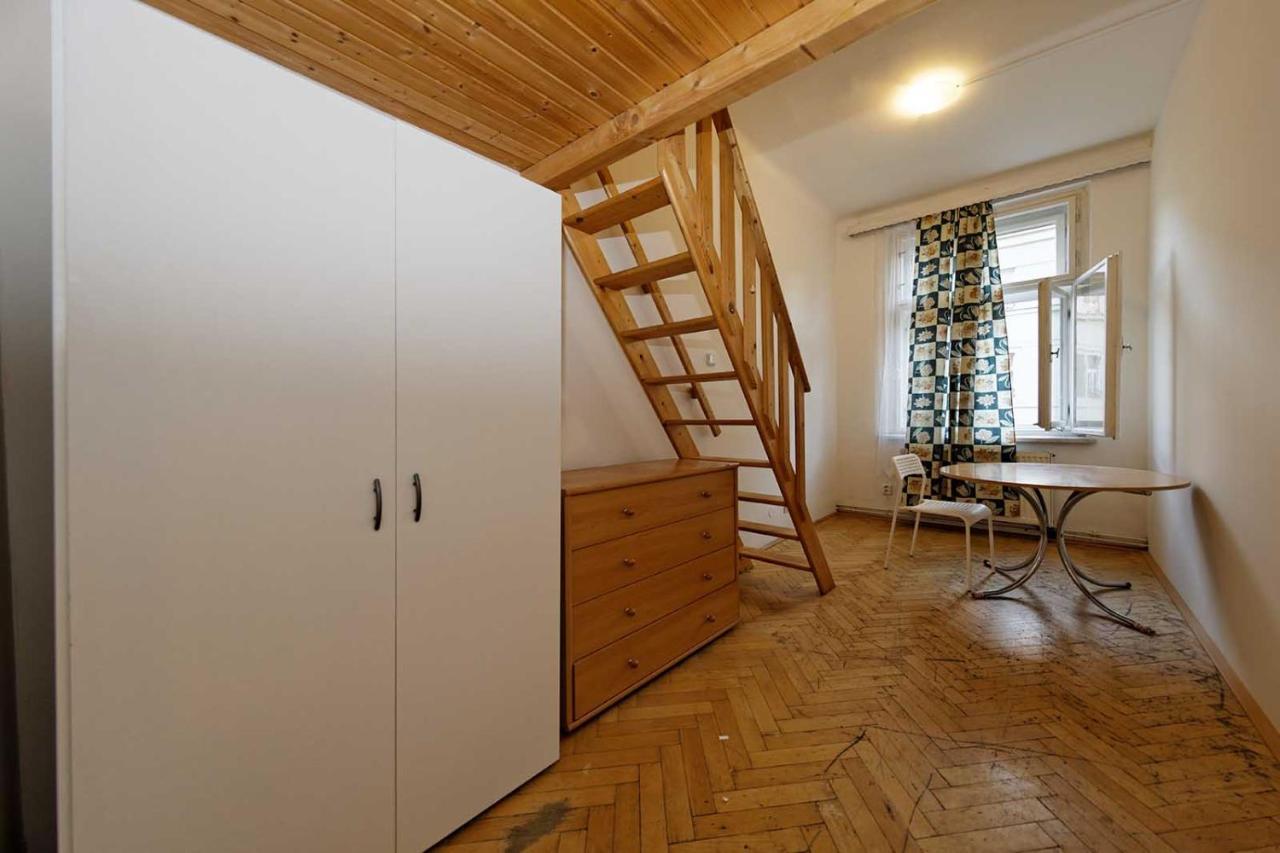 Apartment Lublanska 48 Прага Экстерьер фото
