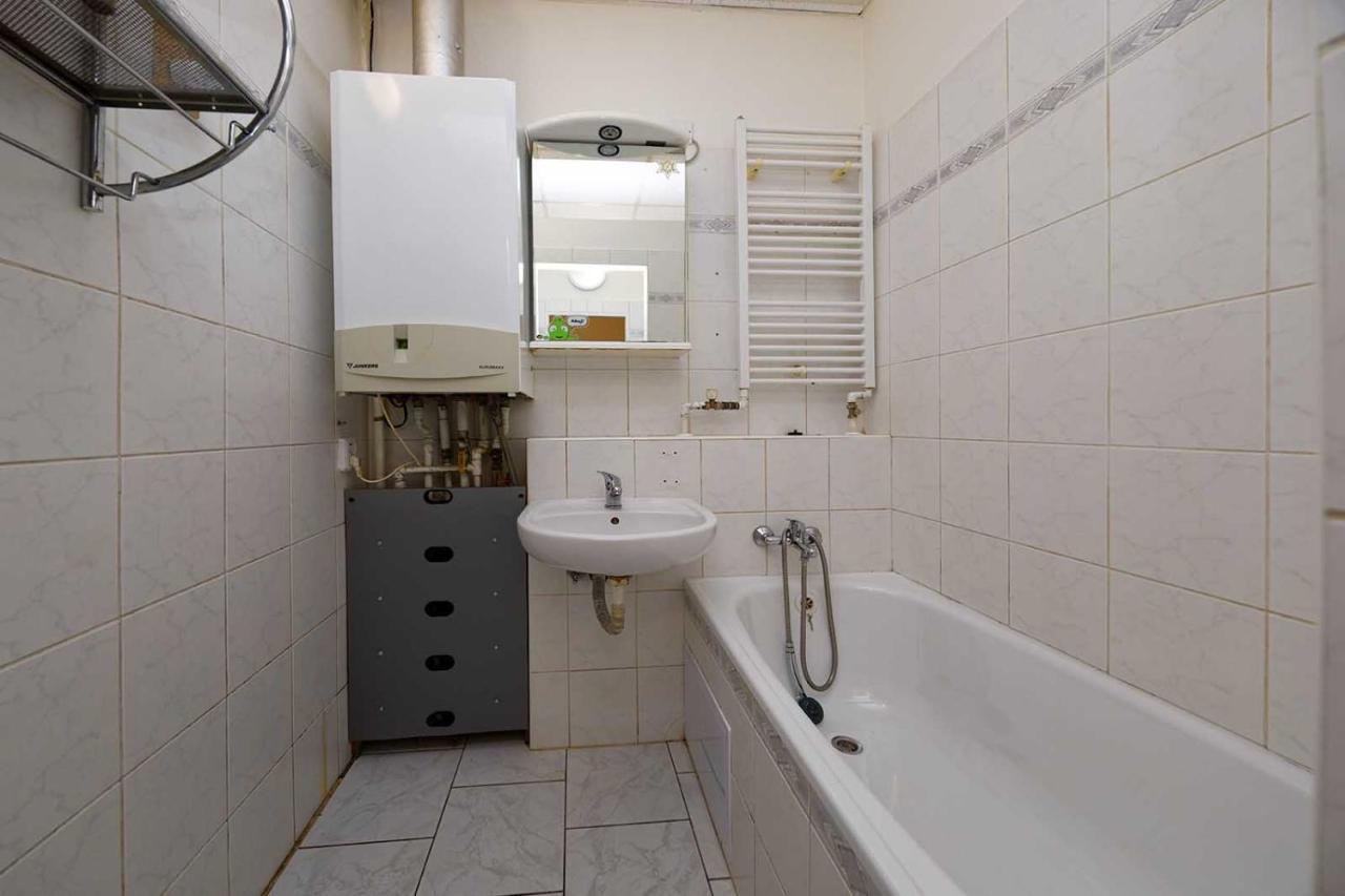 Apartment Lublanska 48 Прага Экстерьер фото